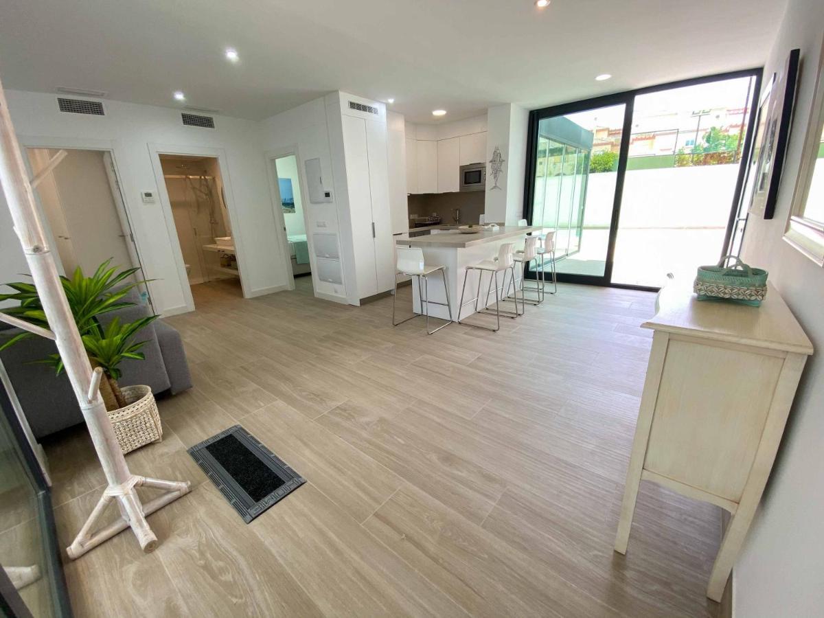 Tarifa Cozy House - Private Pool - Wifi - Modern Apartment Luaran gambar